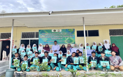 Pengabdian Kolaboratif Dosen dan Mahasiswa IAIN Palangka Raya melalui Pelatihan Literasi Digital Islami di MA Raudhatul Jannah